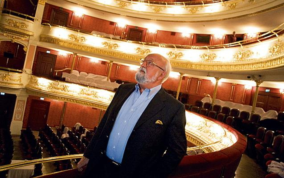 Krzysztof Penderecki w Operze Wrocławskiej, którą uważa za jedną z najlepszych pod względem akustycz