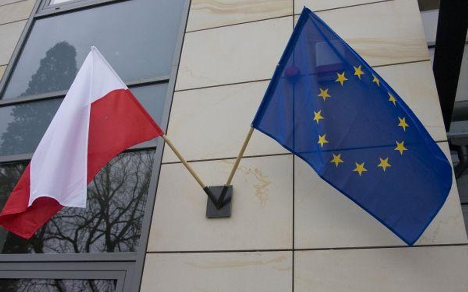 Polska sięga po pomoc prosto z Brukseli