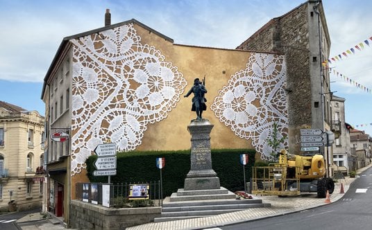 Projekt Nespoon we francuskim mieście Craponne-sur-Arzon.