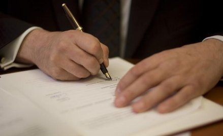 Gdy zmieniasz umowę, wypełnij nowy wzór formularza