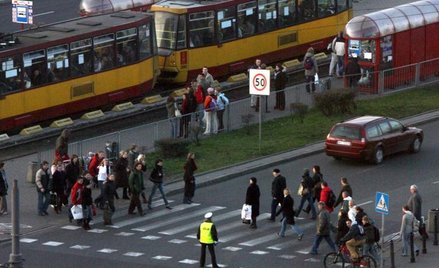 Do dużej liczby wypadków z udziałem pieszych dochodzi na pasach.