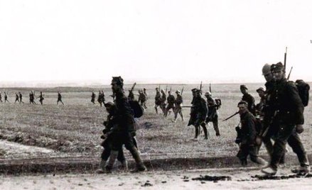 Polskie oddziały podczas batalii o Warszawę, sierpień 1920 r.
