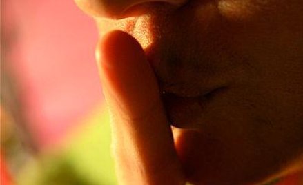 Czy bank może ujawnić w korespondencji stan konta?