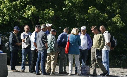 Ludzie oczekujący na propozycje pracy