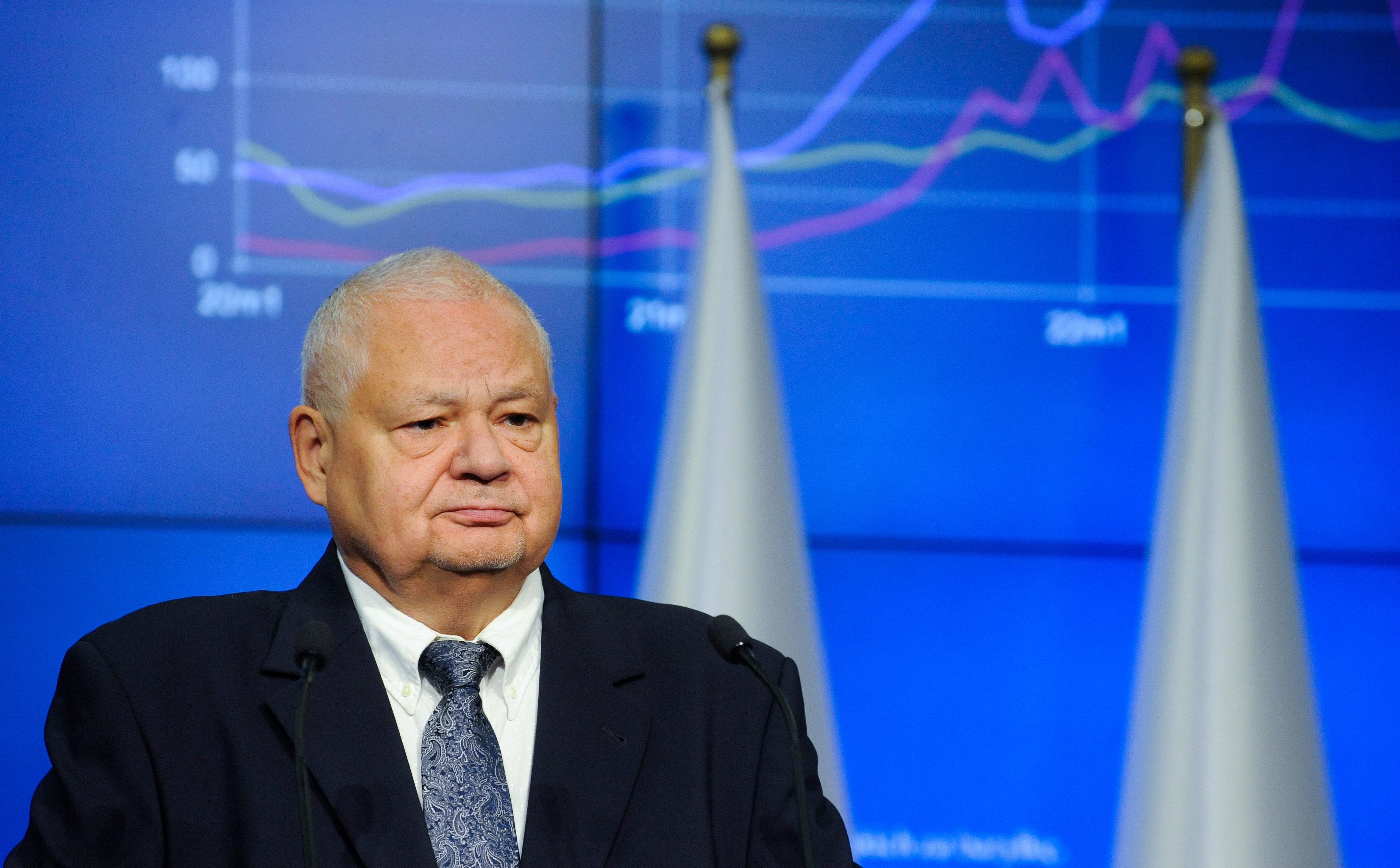 Panel Ekonomistów „Rzeczpospolitej”: NBP nie powinien angażować się w polski SAFE 0 proc.