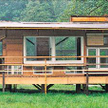 Villa Hörstel (powiat Steinfurt, 2006) powstała prawie wyłącznie z okien i drzwi balkonowych, poniew