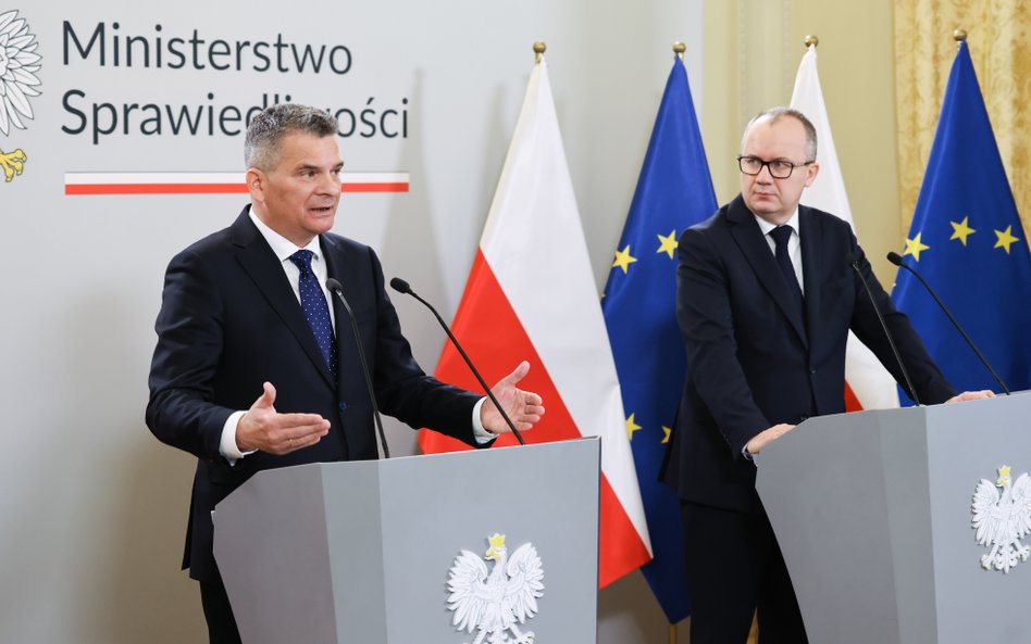 Minister sprawiedliwości, prokurator generalny Adam Bodnar oraz prokurator krajowy Dariusz Korneluk