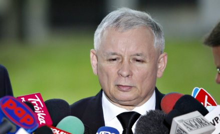 Decyzja sądu w sprawie prezesa PiS. Komentarze internautów, polityków, publicystów