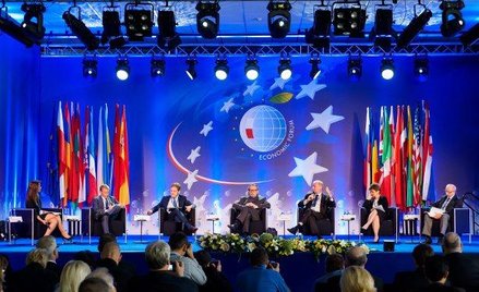 Zdaniem dyskutantów rozwój Europy zahamowała seria kryzysów