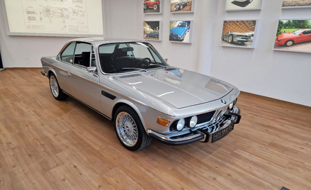 BMW E9 to piękne coupé. Ma bardzo dobre proporcje, lekkość i elegancję. Samochód był produkowany w l