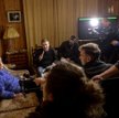 Maria Kiszczak wyznała dziennikarzom na spotkaniu w swoim domu, że żałuje, iż ujawniła dokumenty o L