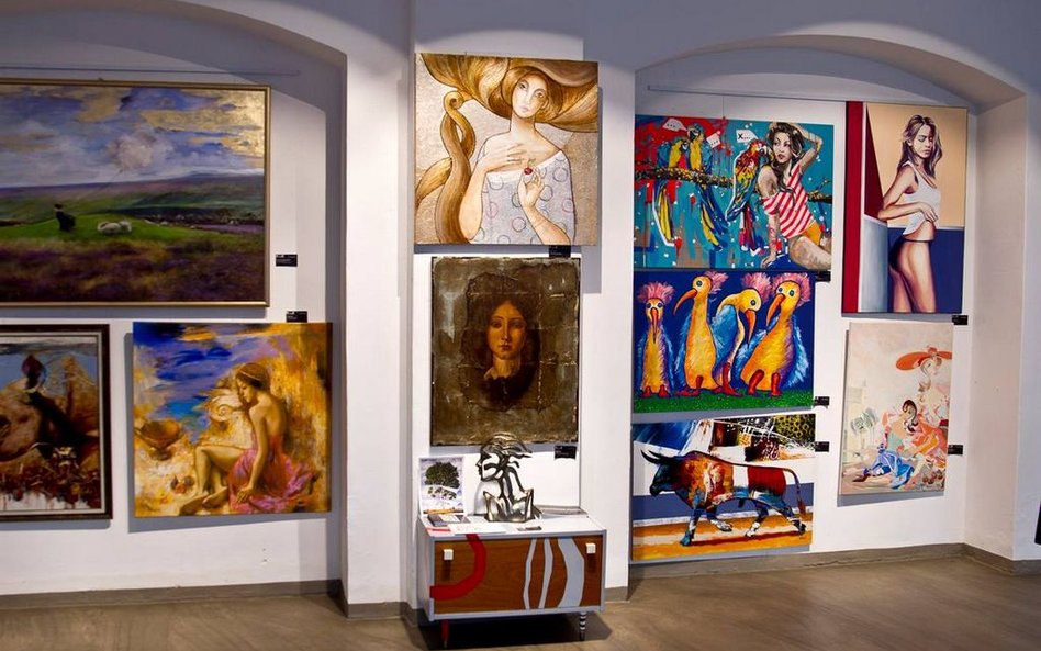 Wystrój wnętrz i dzieła sztuki? Kilka słów od Art in House