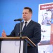 Przemysław Czarnek podczas konferencji dla nauczycieli chwalił podręcznik do historii i teraźniejszo
