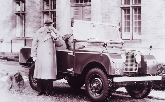 Winston Churchill i jego Land Rover Series I