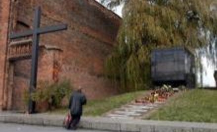 Fot. PAP/A. Zbraniecki Miejsce pamięci ofiar na Radogoszczu