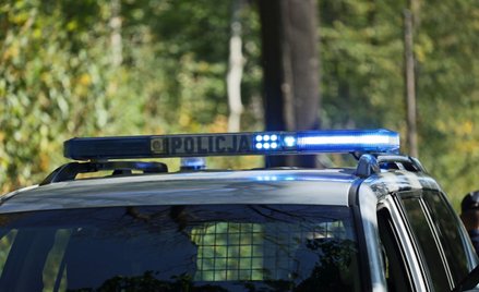 Warszawa. Atak nożownika w Lesie Bródnowskim. Rannych dwóch nastolatków