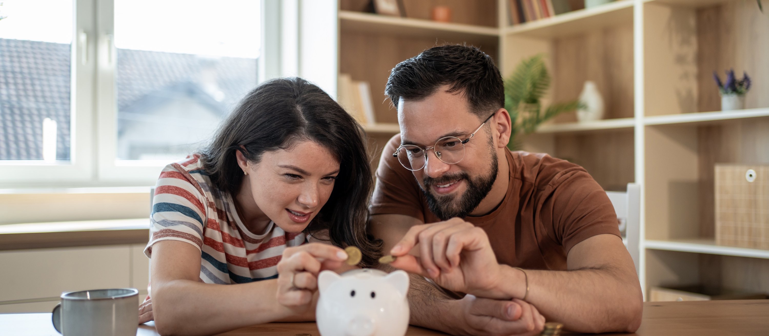 Pokolenie Z inaczej niż starsi układa swoje życie finansowe. „Nie startują z pozycji siły”