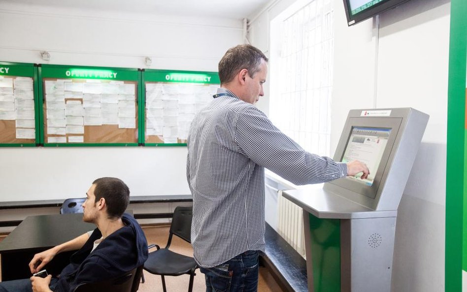 Zasiłek opiekuńczy również dla powstrzymujących się od pracy