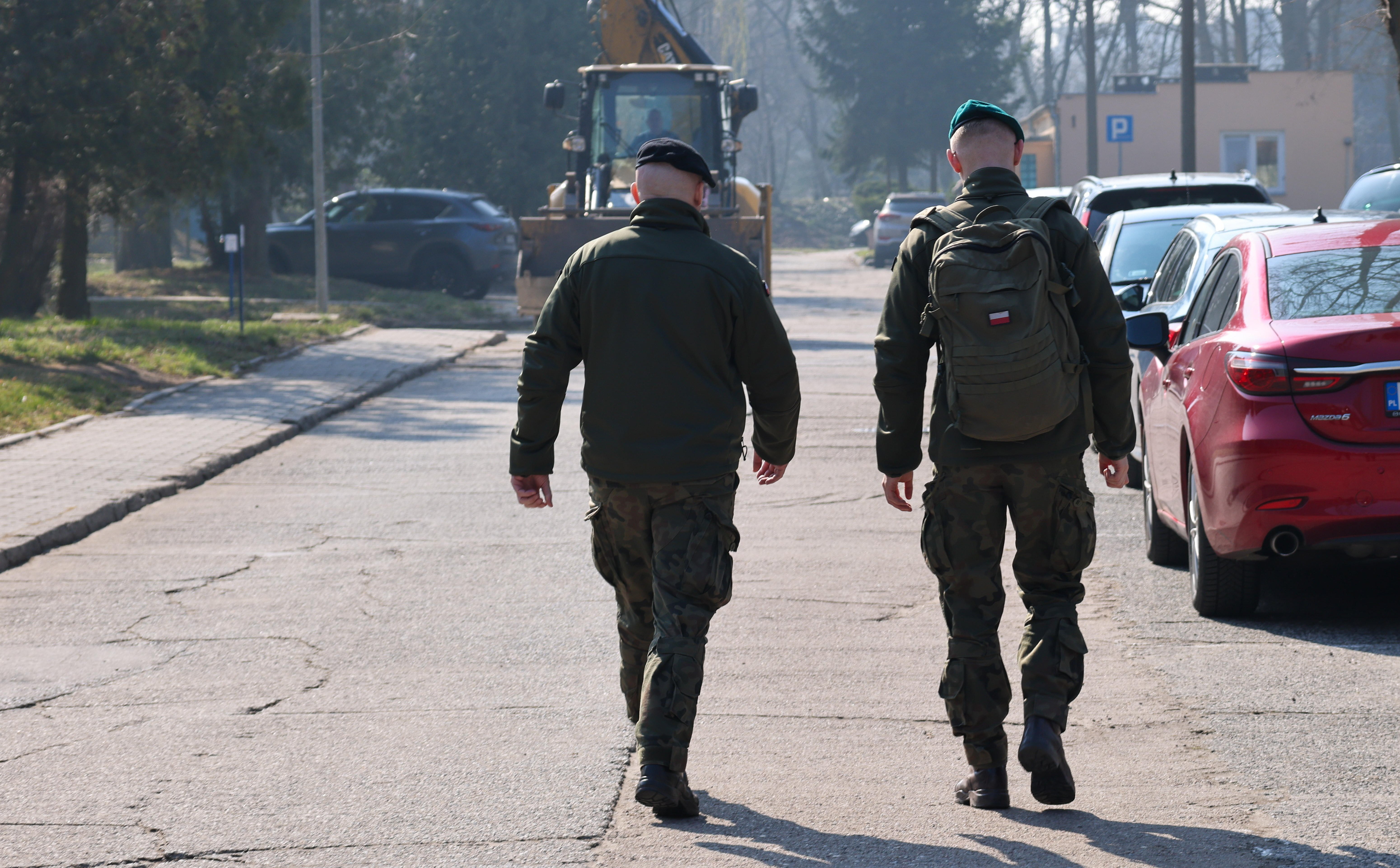 Student uczelni wojskowych dostaje ponad 6 tys. zł pensji. Są nadużycia systemu