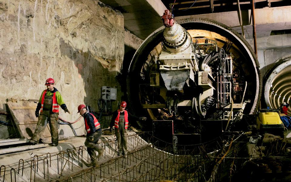 Jedna z tarcz drążących metro