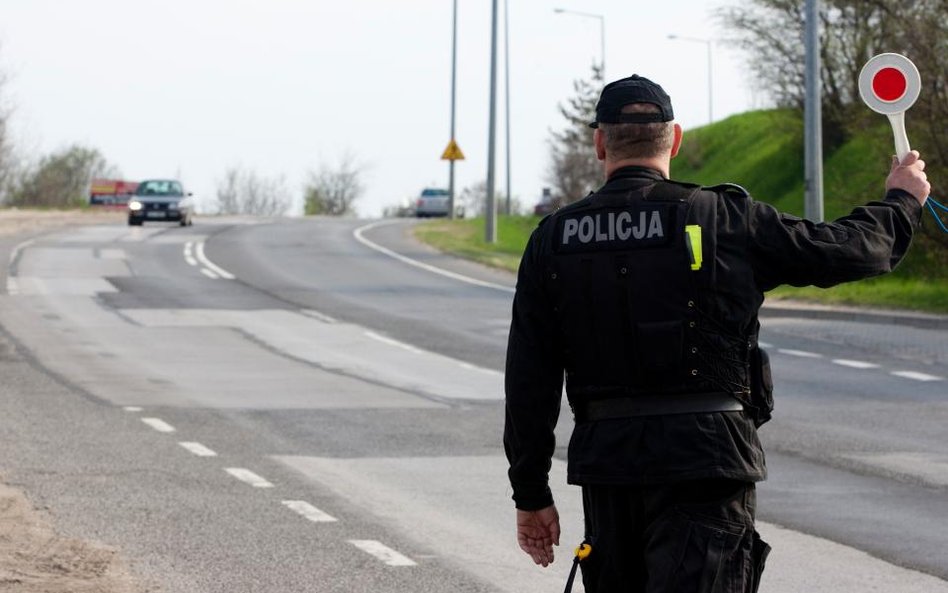 Policja chce zabierać prawo jazdy