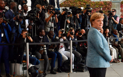 Kai-Olaf Lang: Merkel nie przybywa osłabiona