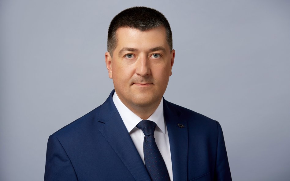 Leszek Skiba kończy urzędowanie po czterech latach na stanowisku prezesa Pekao. W 2023 r. zysk banku