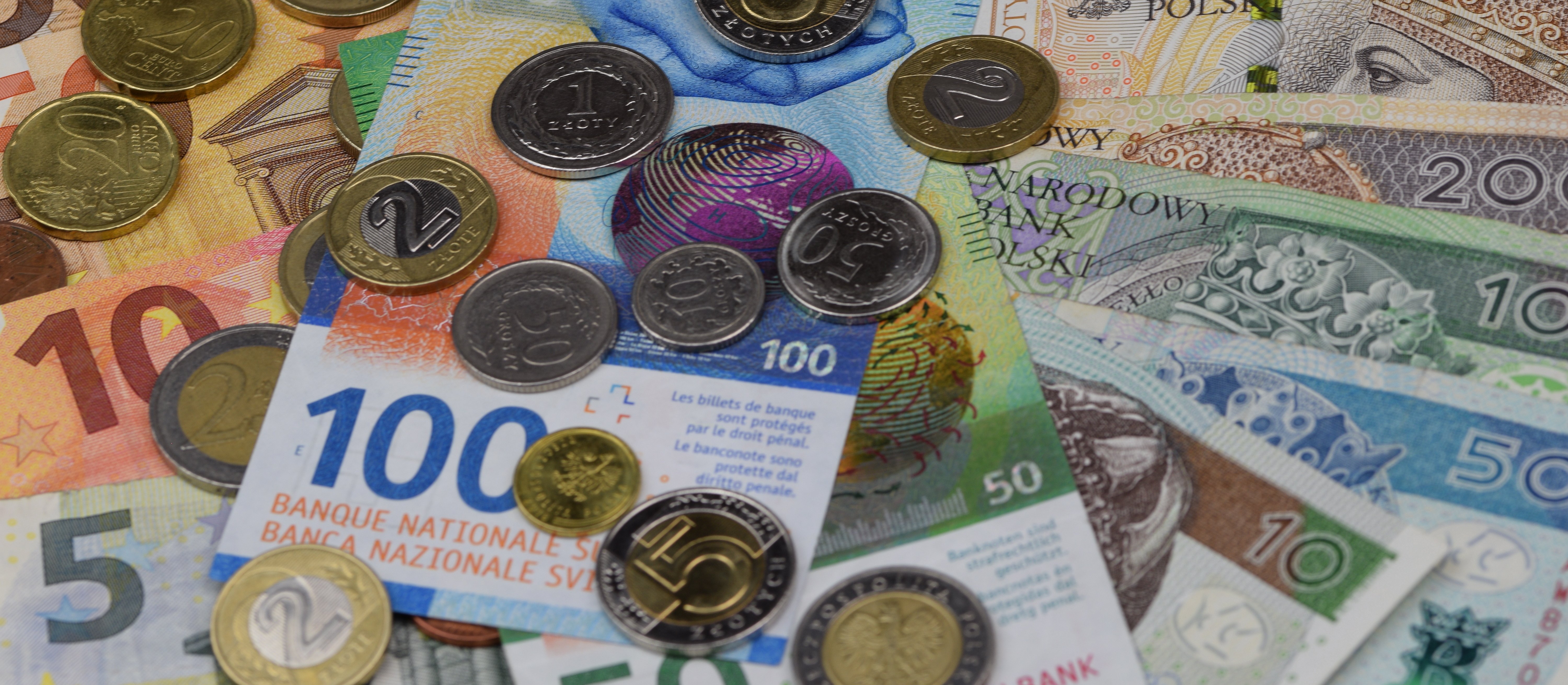 Frankowicz nie ryzykuje, chcąc skorzystać w sporze z bankiem z potrącenia