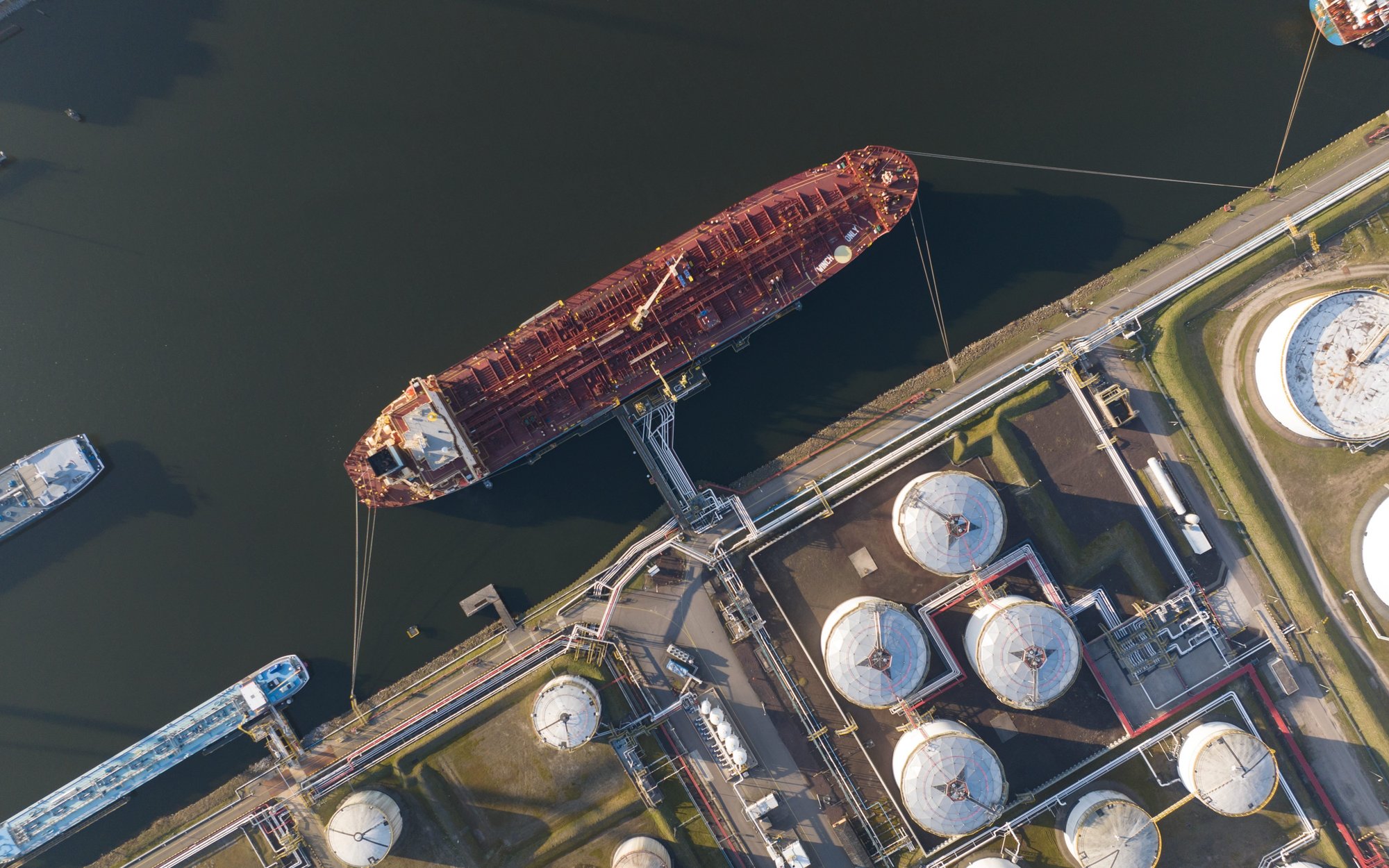 Nie wiadomo, jakie zapasy ropy i paliw ma Polska