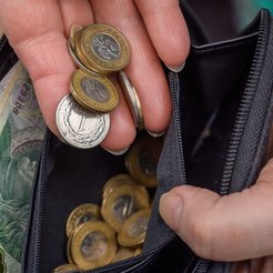 Pensja minimalna to brak pożyczki