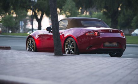 Mazda MX-5. Najpopularniejszy roadster na świecie zmodernizowany