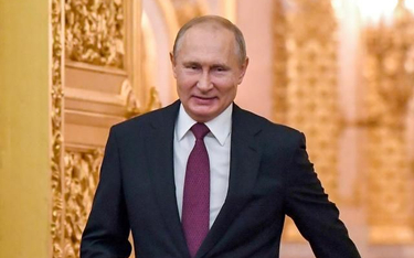 Władimir Putin w styczniu 2018 r. podpisał ustawę dającą wsparcie tylko na pierwsze dziecko. Teraz p