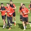 Trening Polaków w La Baule. Od lewej: Bartosz Kapustka, Wojciech Szczęsny, Tomasz Jodłowiec i Robert