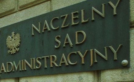 Zwolnienie tylko dla tego, kto bezpośrednio korzysta z pomocy