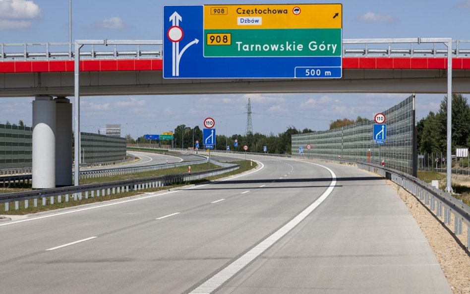 Ruch ciężarówek zmalał o jedną piątą