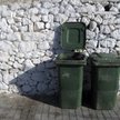 Mieszkańcy nie czyszczą pojemników na śmieci, rada gminy nie może do tego zobowiązać