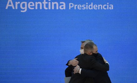 Argentyna ma umowę ws. obligacji za 65 mld dolarów