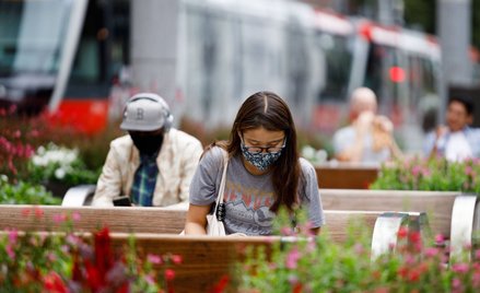 Koronawirus. Australia: 10 zakażeń w stanie, w Sydney nadal muszą nosić maski