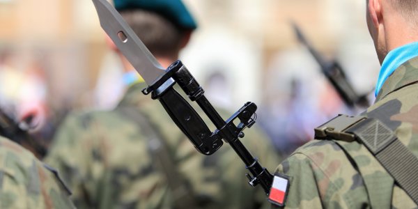 Prof. Jacek Czaputowicz: Polska musi płacić za bezpieczeństwo, bo nie potrafi go zbudować