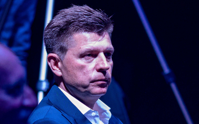 Petru: Nie ma możliwości, abyśmy mieli 500 plus w tej formule, 13. i 14. emeryturę, i niską inflację