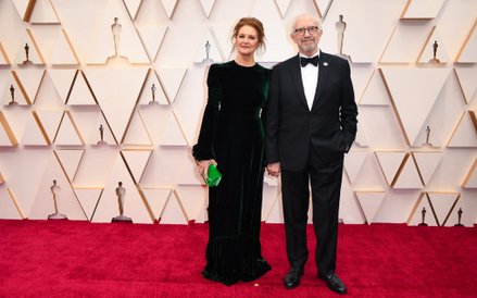 Jonathan Pryce z małzonką