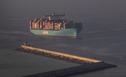 Pierwszy kontenerowiec Maersk po raz pierwszy od niemal 2 lat z powodzeniem przepłynął przez Morze C