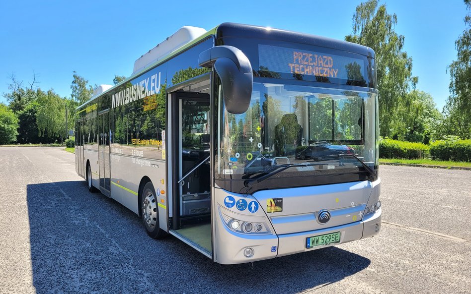 Jesienią ubiegłego roku darmową komunikację miejskimi autobusami uruchomił Lidzbark Warmiński. Tu ta