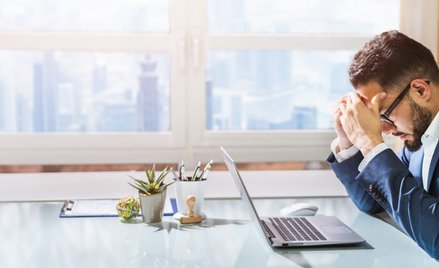 Mirosław Gronicki, Jerzy Hausner: Przed przedsiębiorstwami ściana