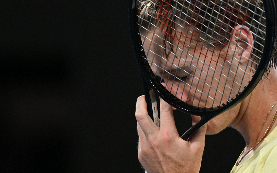 Sebastian Korda skreczował w meczu o półfinał. Wcześniej wyrzucił z turnieju Huberta Hurkacza