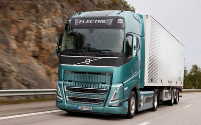 Amazon stawia na elektryczne ciężarówki. Auta dostarczy Volvo