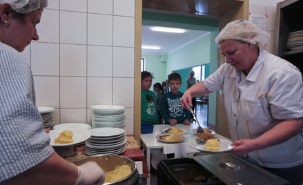 Styczeń 2015 r. Stołówka szkolna w zespole szkół w Kłodawie koło Gorzowa Wielkopolskiego