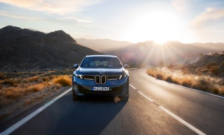 BMW iX3