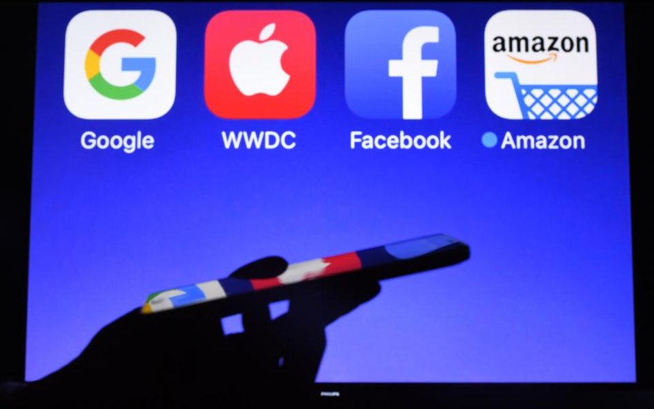 FANG: Facebook nie wpływa na biznesy innych spółek technologicznych
