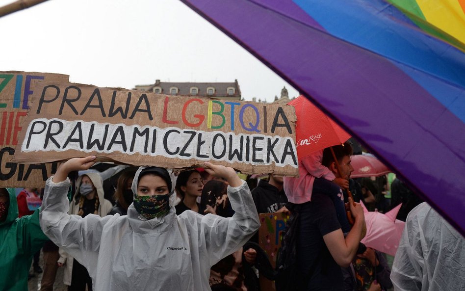 Dynamiczny wzrost wsparcia podatników widać szczególnie w fundacjach i stowarzyszeniach LGBT